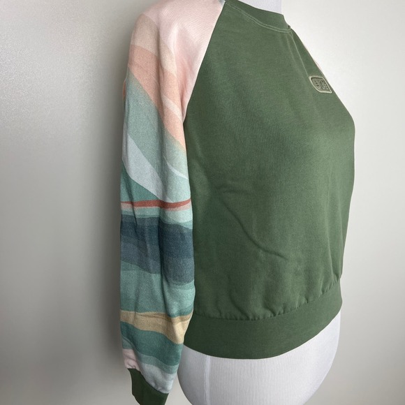 Picture Blayr Crew Sweater / Sweatshirt, Size Small - Picture 4 of 9